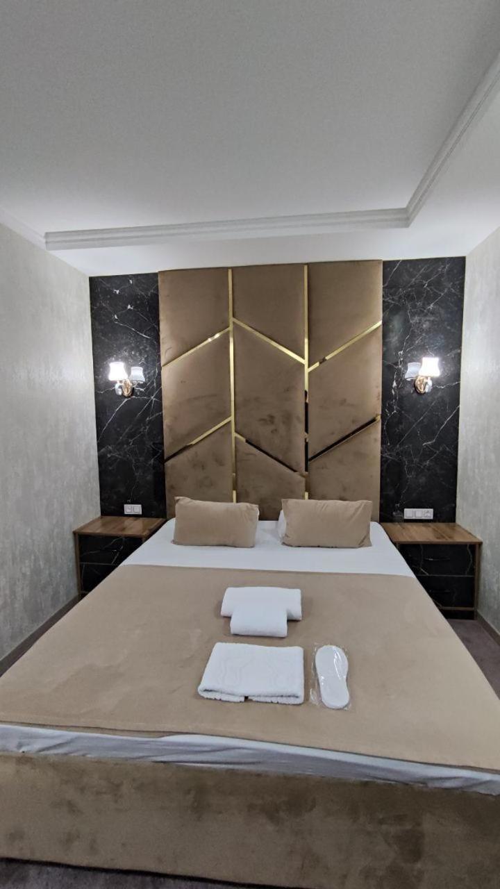 Sharq Hotel Urgench Exterior foto